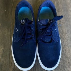 Nike SB Shane Men’s 8, Women’s 9.5